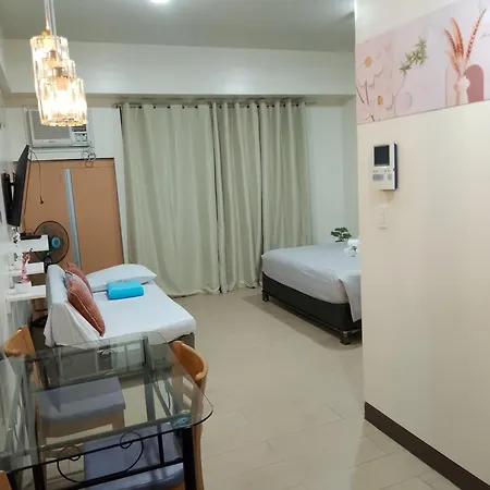 Affordable Staycation Near Naia 1,2,3,4